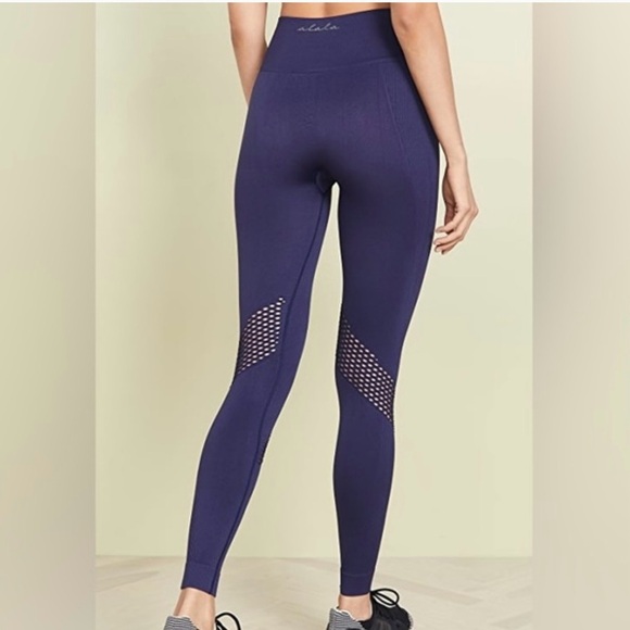 NWT Alala Navy Essential Seamless Tights size L